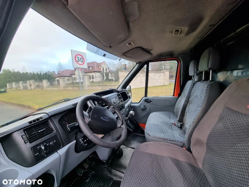 Ford Transit - 5