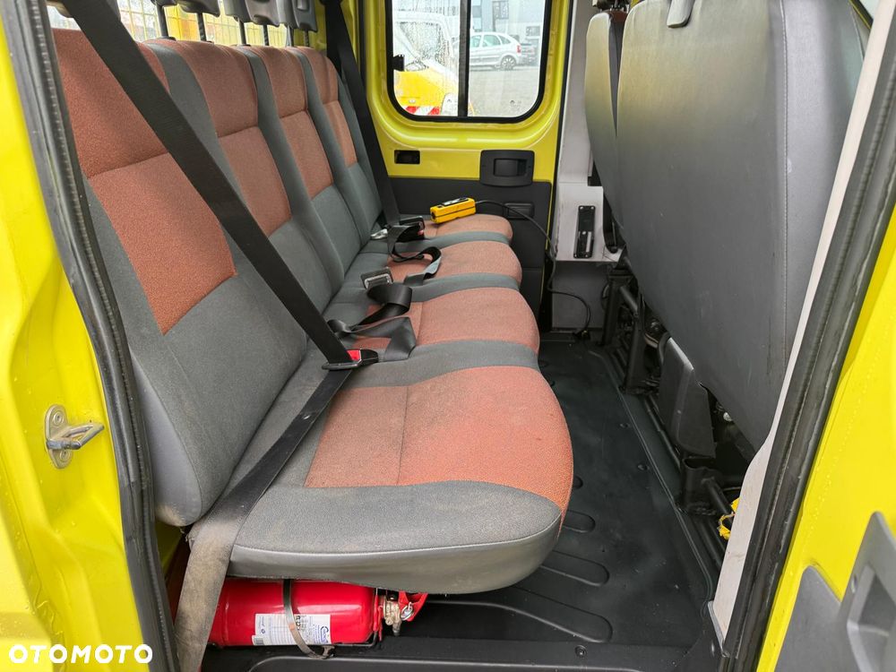 Fiat Ducato 2.3JTD Wywrotka Brygadówka Hak 3 Tony 7 Osobowa Klima Kiper I wł. - 23
