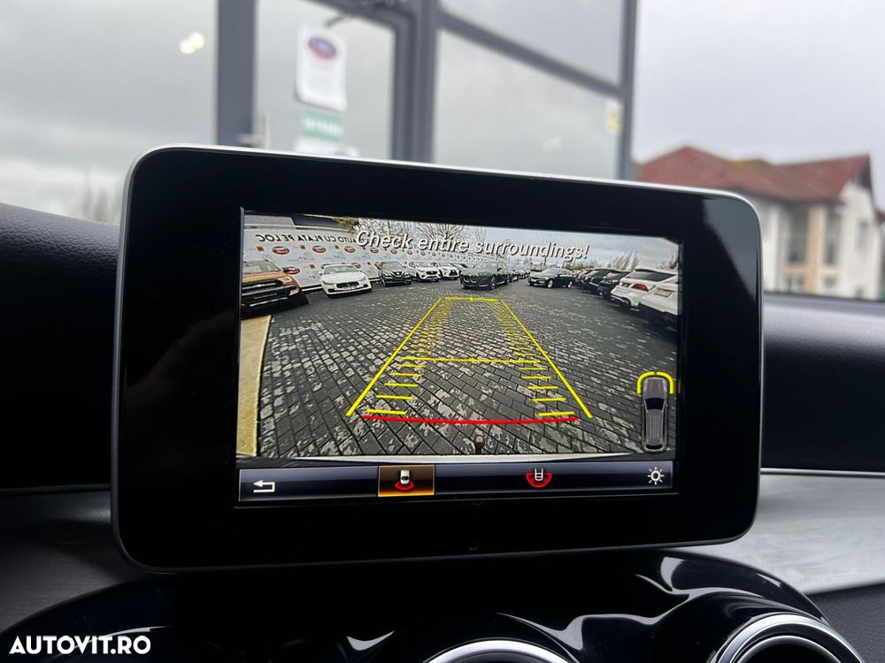 Mercedes-Benz GLC - 14