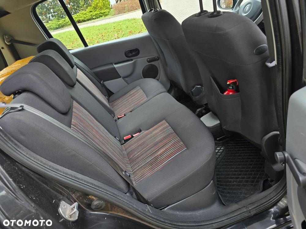 Renault Modus 1.2 16V Alize - 15