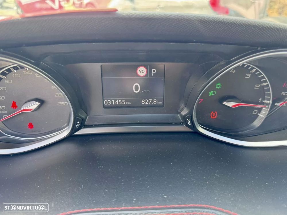 Peugeot 308 1.2 PureTech GT Pack EAT8 - 24