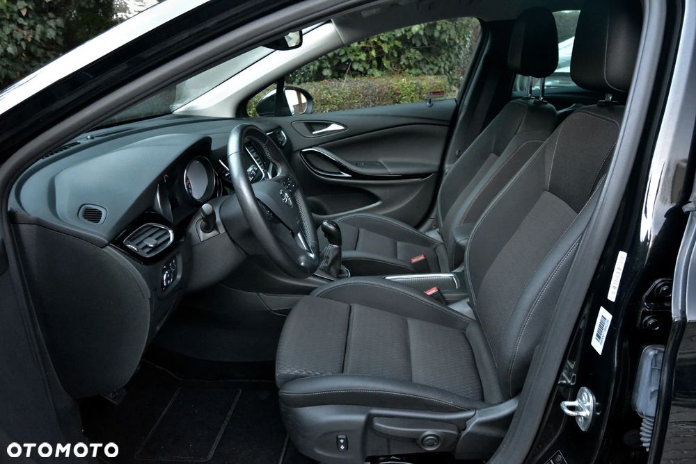 Opel Astra 1.4 Turbo Start/Stop Innovation - 23