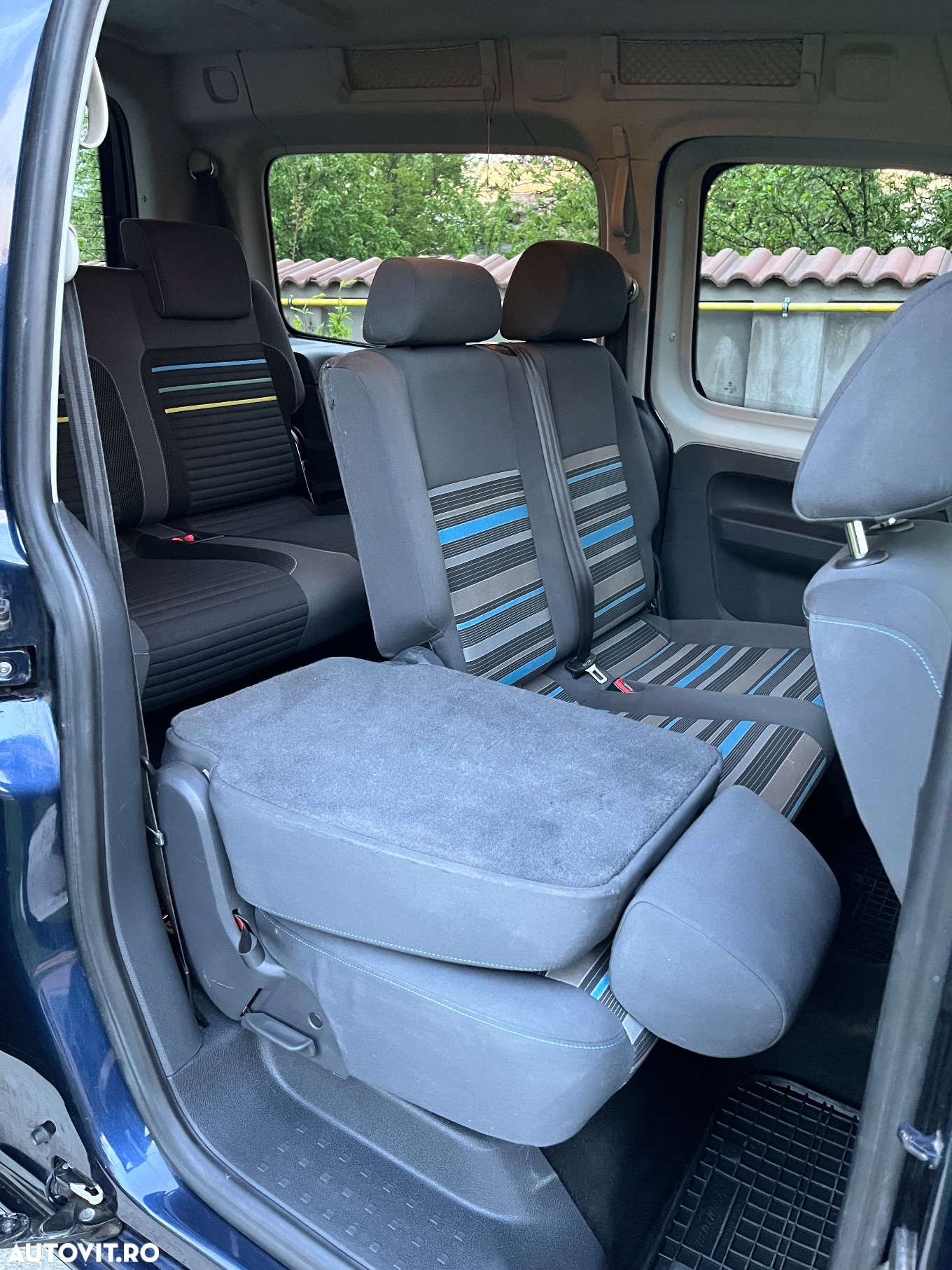 Volkswagen Caddy Maxi 2.0 TDI Comfortline - 7