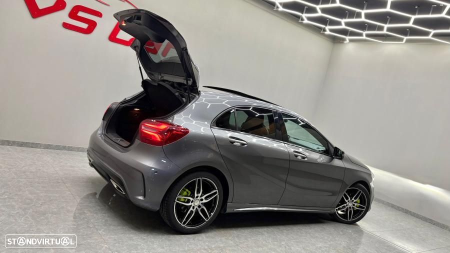 Mercedes-Benz A 180 - 35