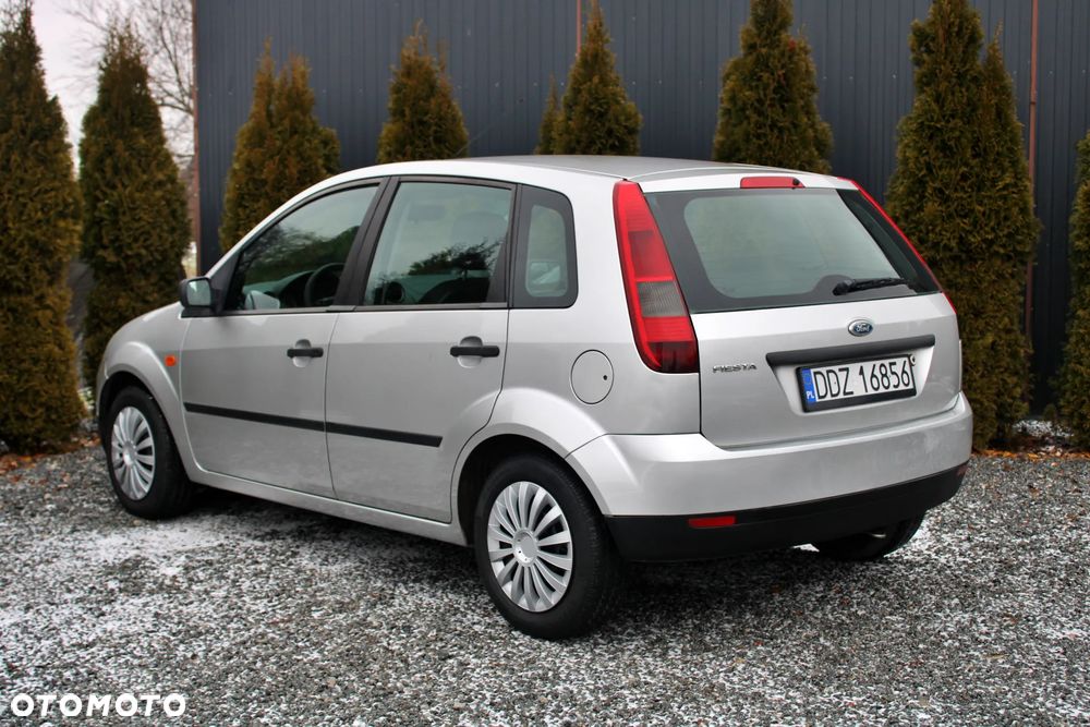 Ford Fiesta 1.3 Style - 8