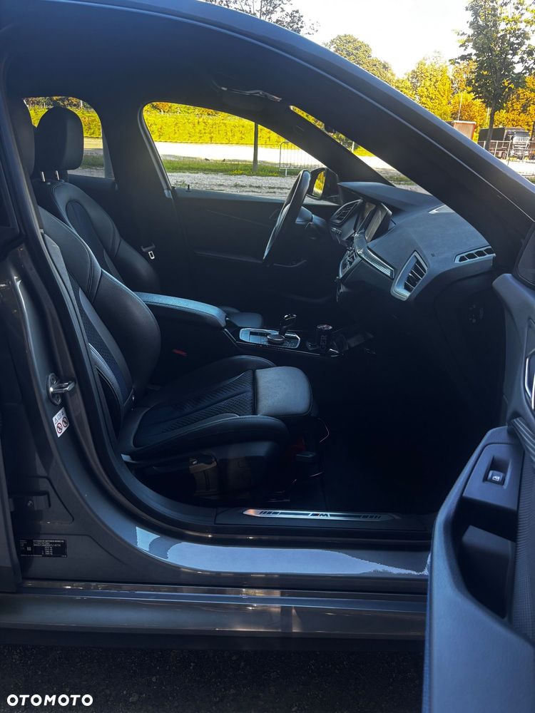 BMW Seria 2 218d M Sport sport - 8