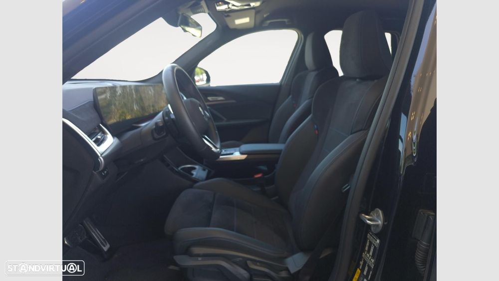 BMW X1 xDrive25e Pack Desportivo M - 10