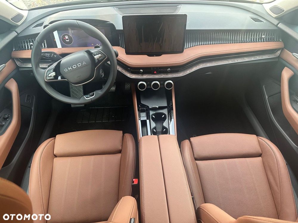 Skoda Superb 2.0 TDI SCR 4x4 L&K DSG - 9