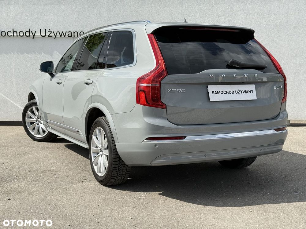 Volvo XC 90 - 7