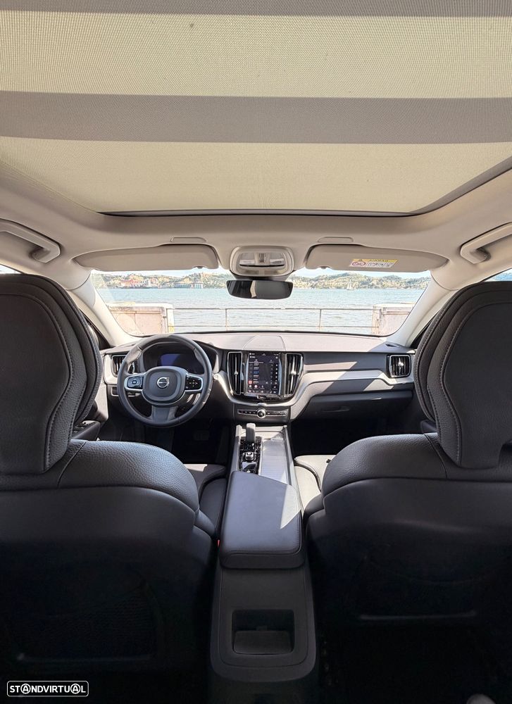 Volvo XC 60 2.0 T6 PHEV Black Edition AWD - 28