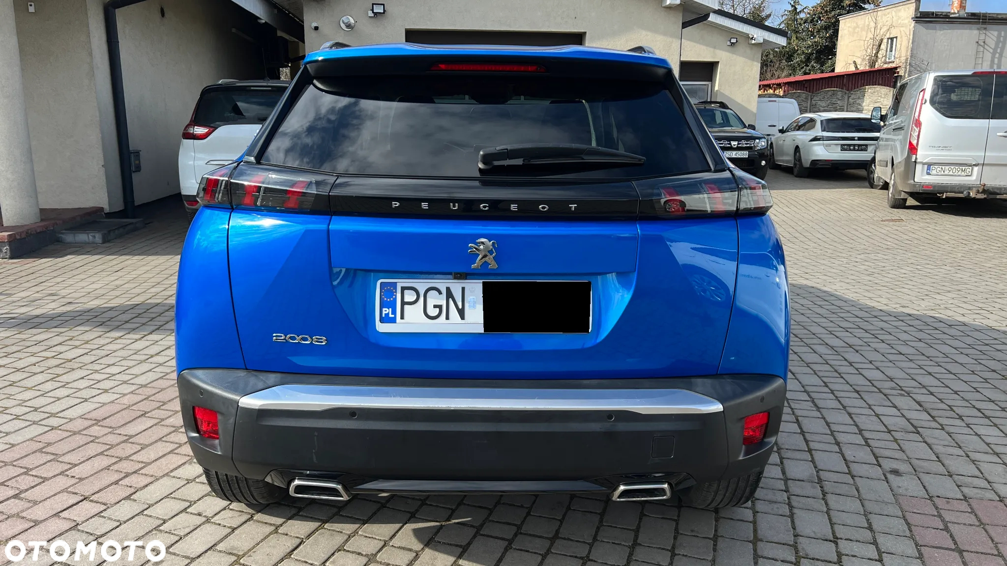 Peugeot 2008 1.2 PureTech Active S&S - 4