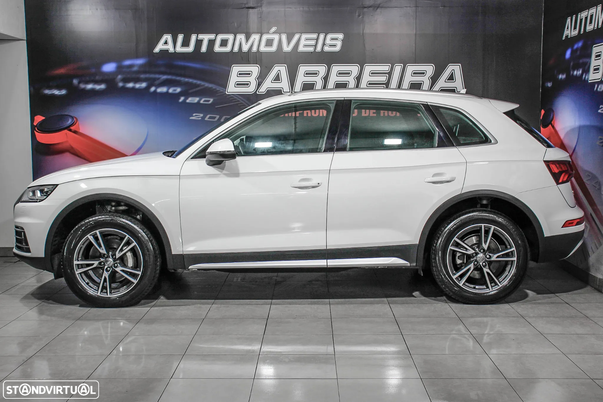 Audi Q5 2.0 TDI quattro S-tronic - 10