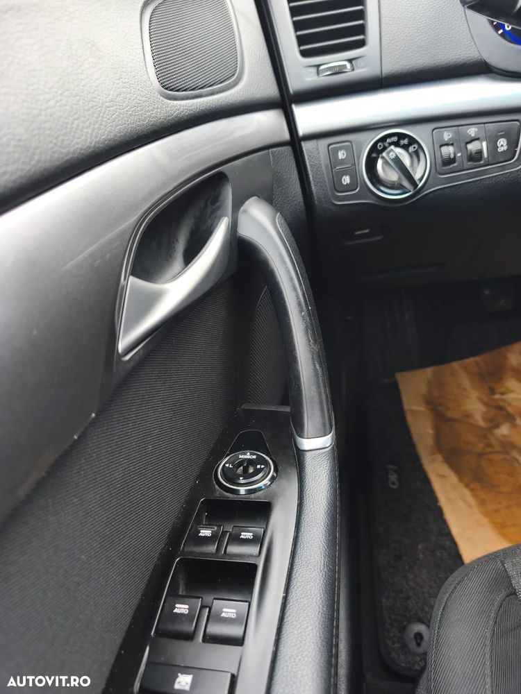 Hyundai i40 i40cw 1.7 CRDi blue Style - 9