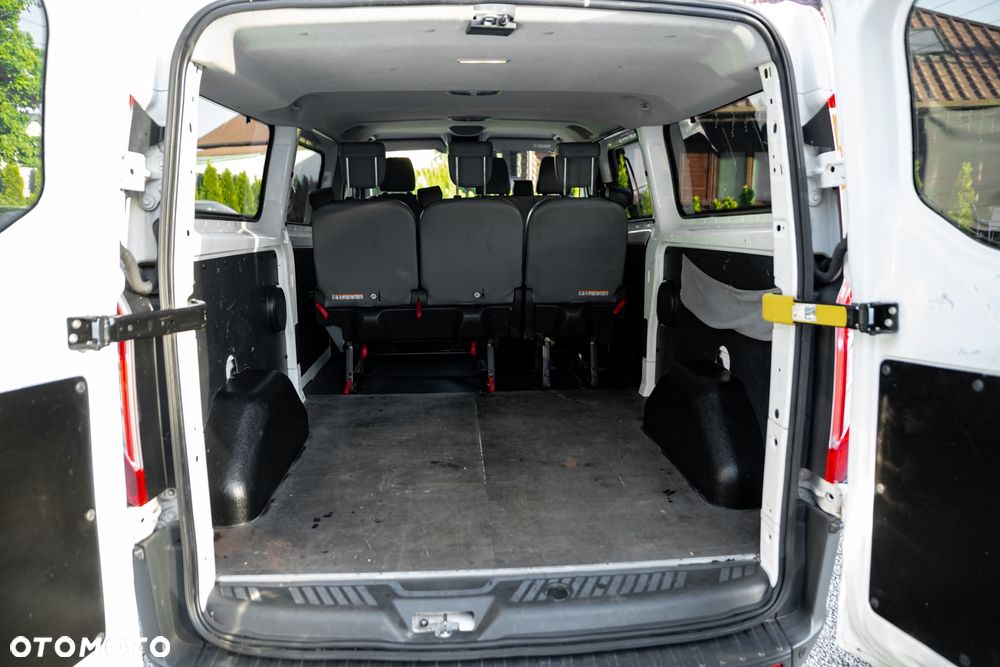 Ford Transit - 26