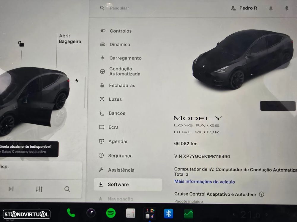 Tesla Model Y Long Range Dual Motor AWD - 16