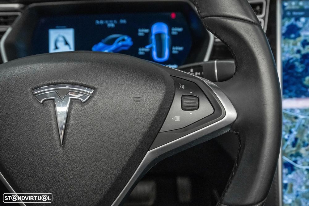 Tesla Model S 75 - 12