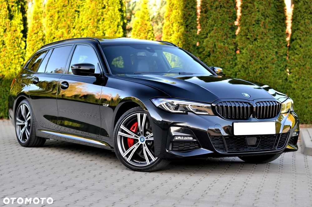 BMW Seria 3 330e xDrive M Sport - 3