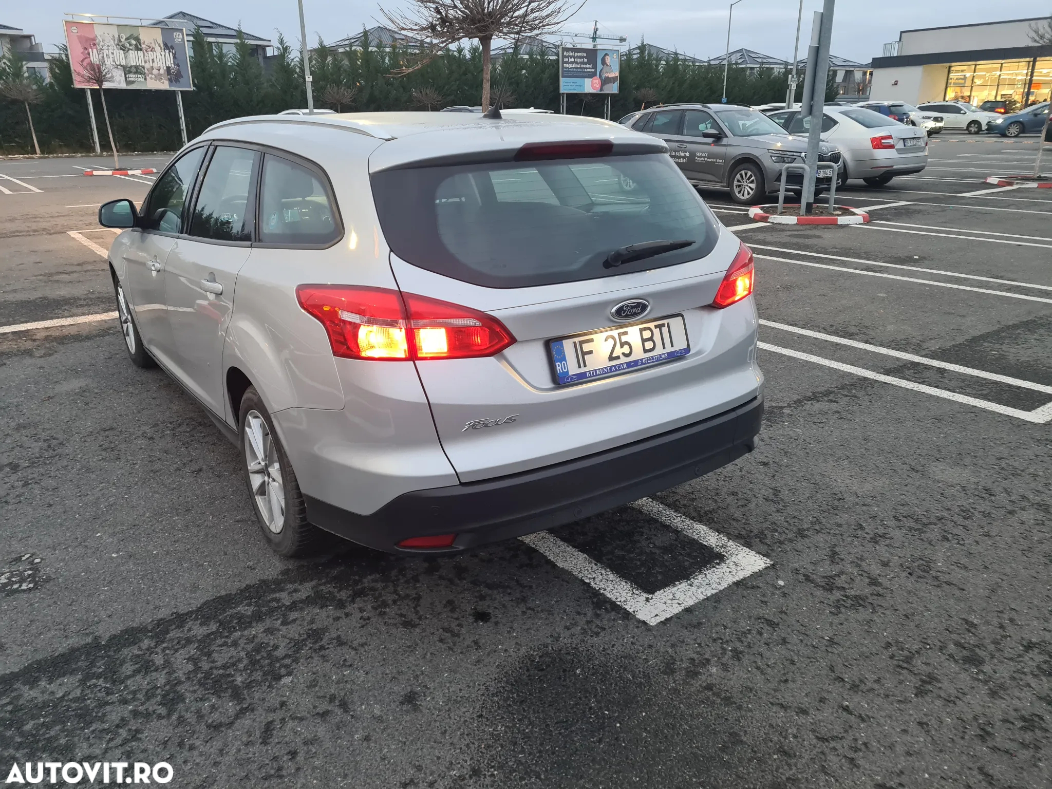 Ford Focus Turnier 1.5 EcoBlue Start-Stopp-System Aut. ACTIVE VIGNALE - 2