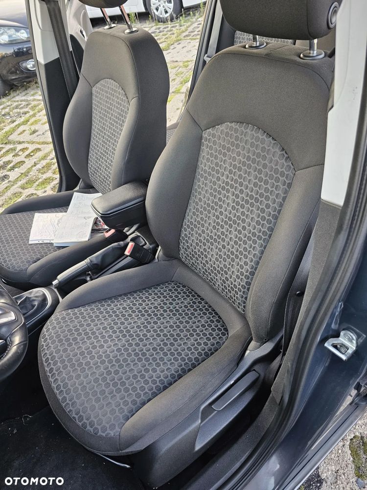 Opel Corsa - 13