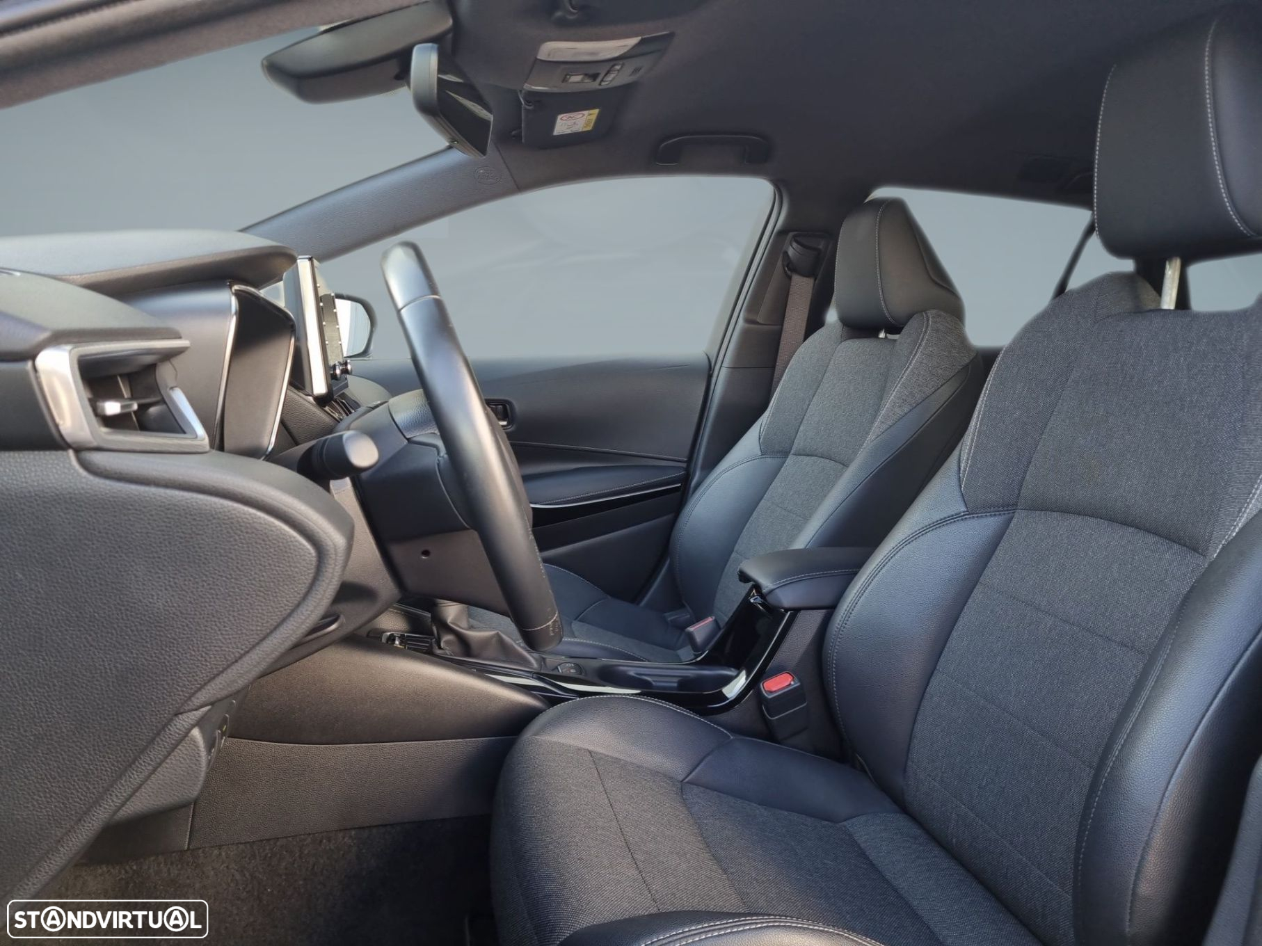 Toyota Corolla Touring Sports 1.8 Hybrid Comfort Plus - 5
