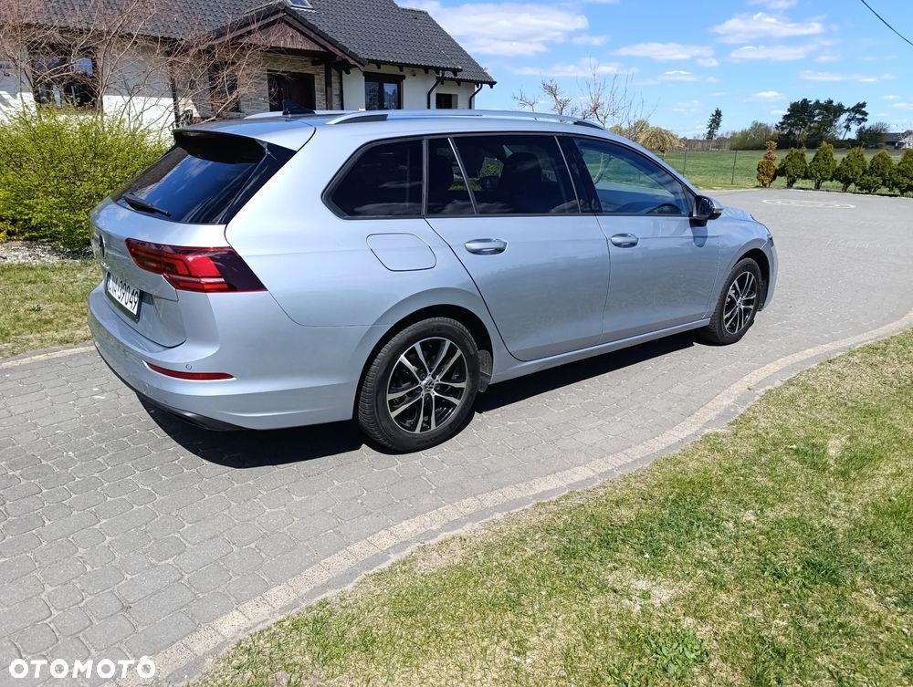 Volkswagen Golf 2.0 TDI SCR DSG Life - 22
