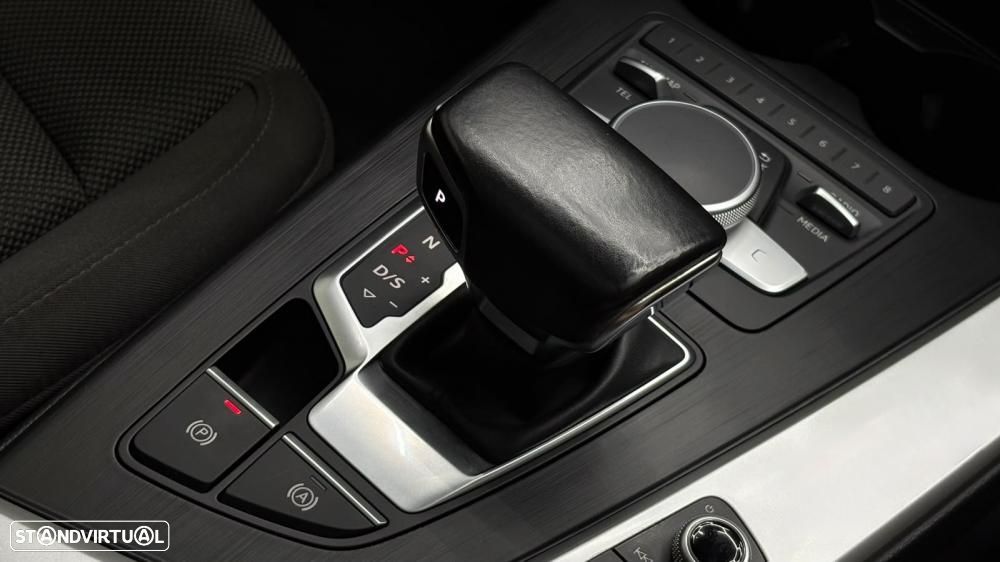 Audi A4 Avant 2.0 TDI S tronic sport - 36