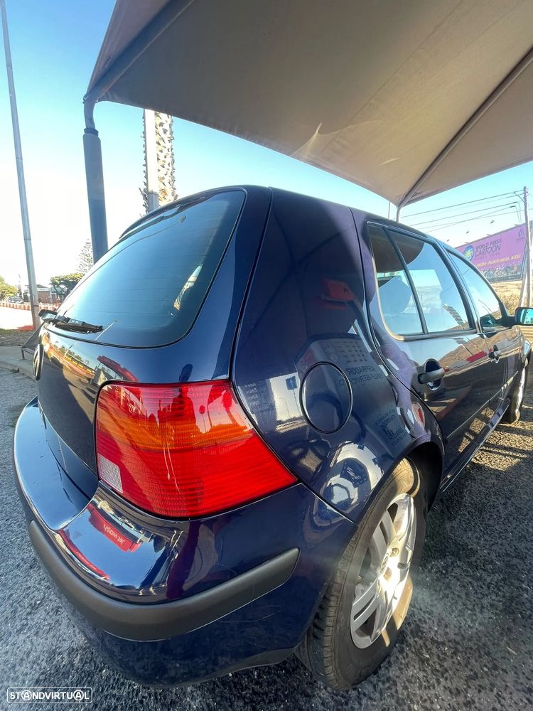 VW Golf - 3