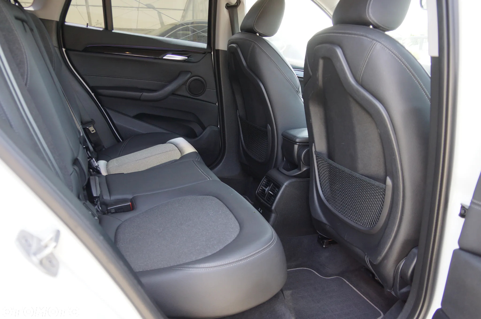 BMW X1 xDrive20d Sport Line - 31