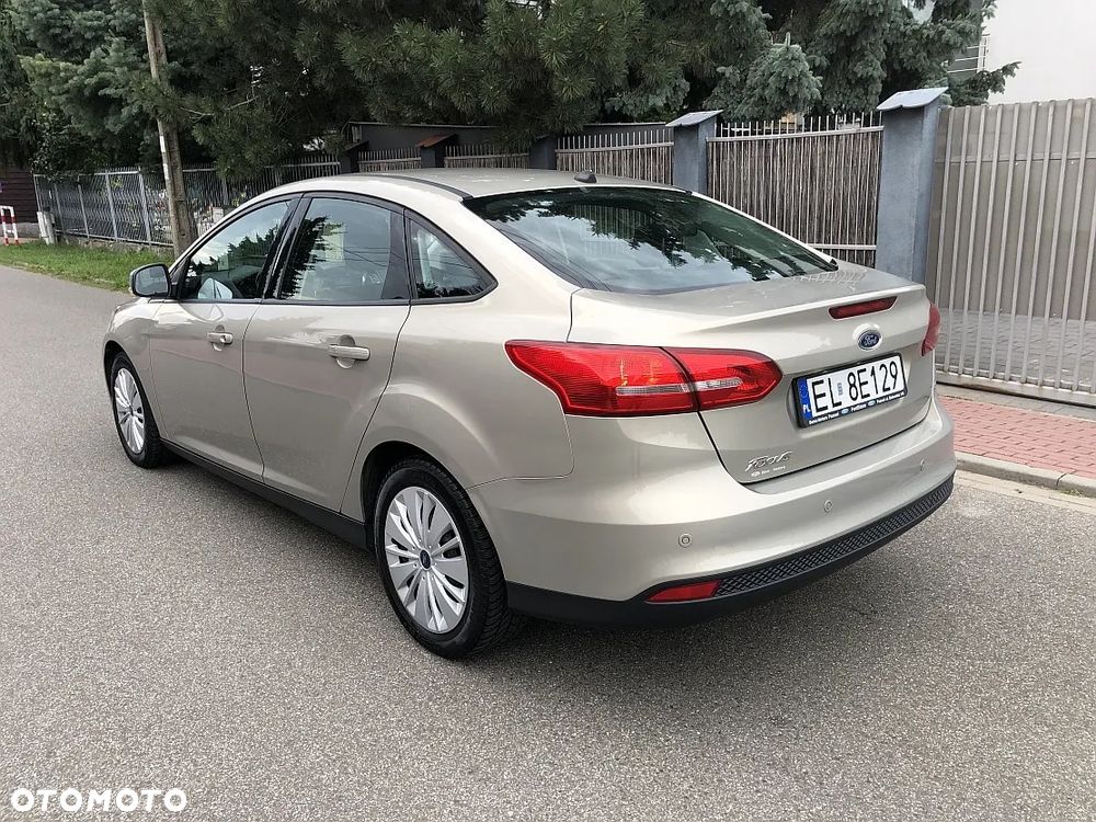 Ford Focus 1.6 Trend - 7
