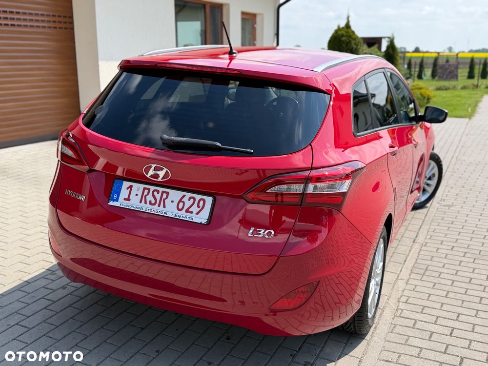 Hyundai i30 1.6 CRDi Comfort - 33