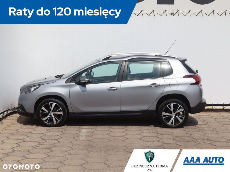 Peugeot 2008 - 4