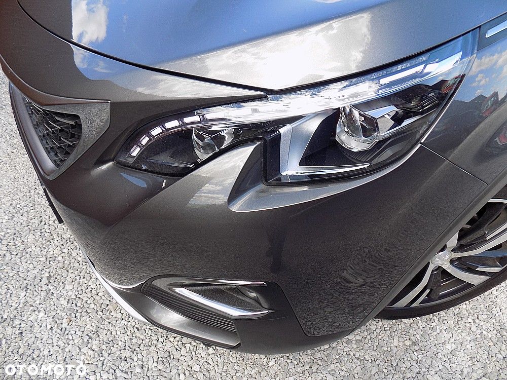 Peugeot 5008 1.5 BlueHDi GT Pack S&S EAT8 - 27