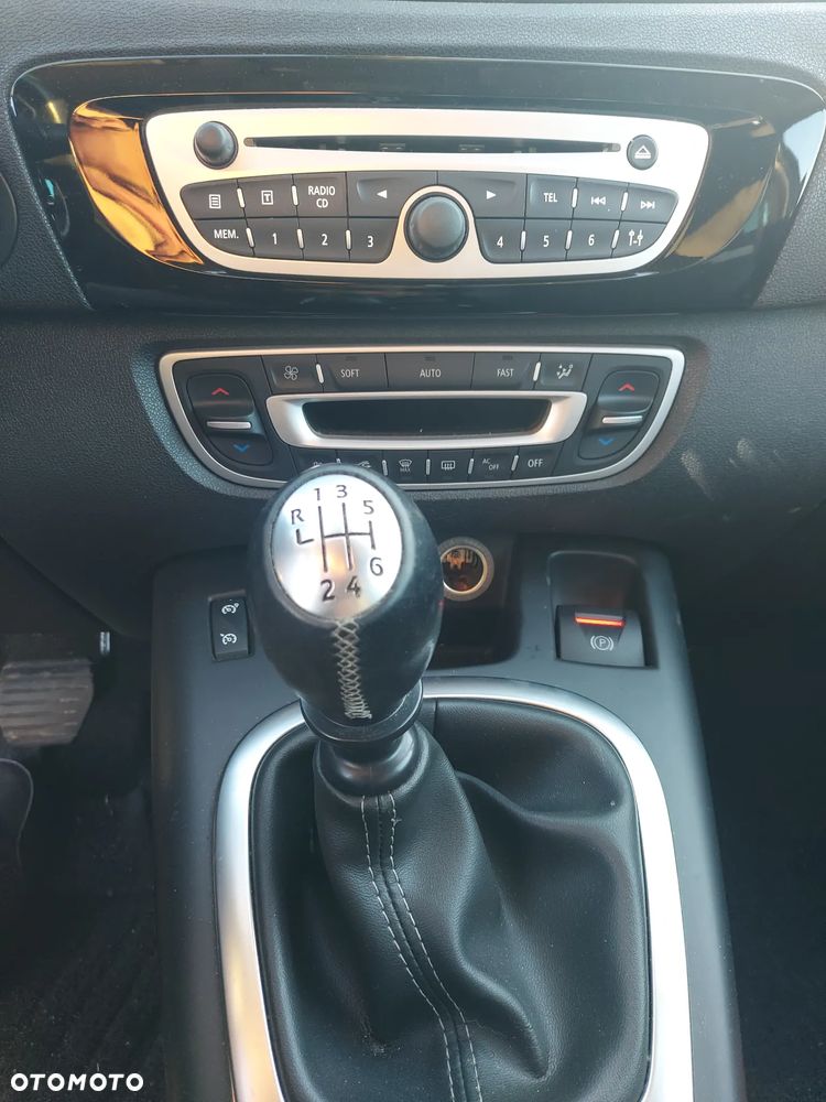 Renault Grand Scenic dCi 130 FAP Bose Edition - 7