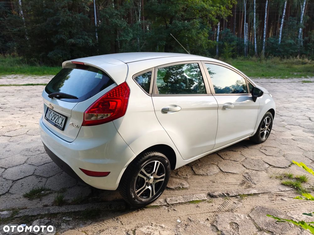 Ford Fiesta 1.25 Titanium - 17