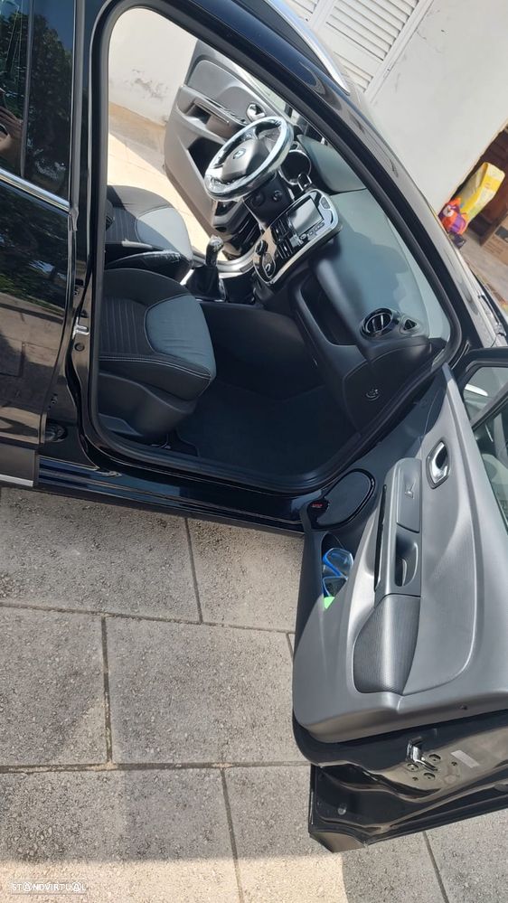 Renault Clio Sport Tourer dCi 90 Dynamique - 8