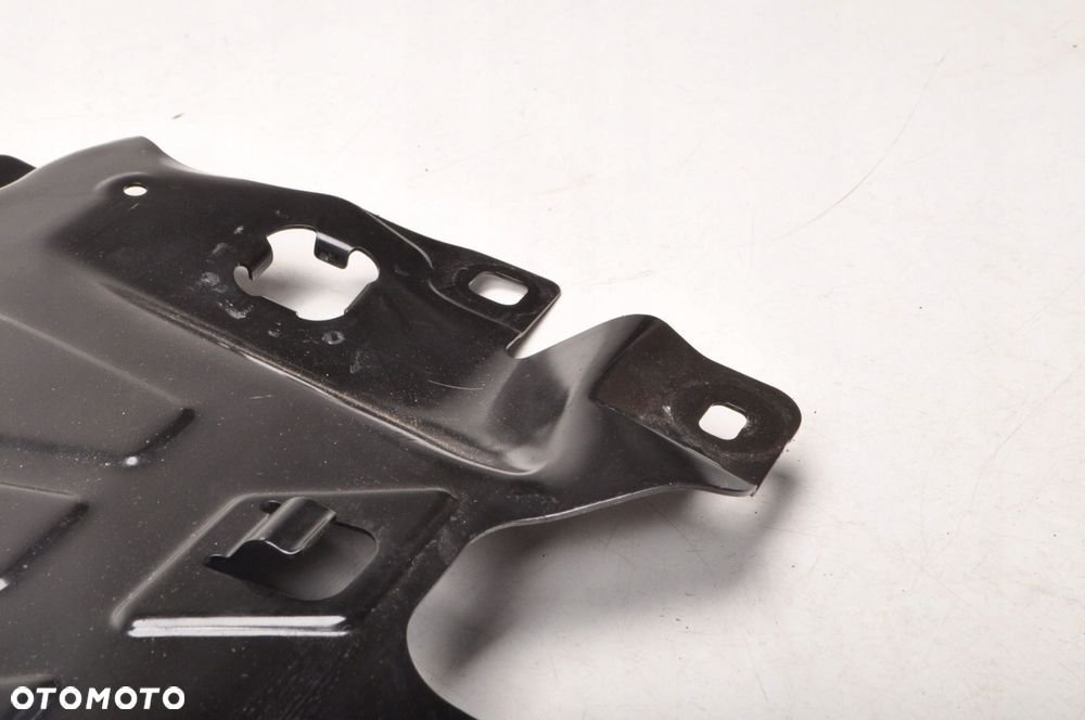 TOYOTA SUPRA MK5 BMW G29 3.0 OSŁONA PODWOZIA 23R 7436781 - 3