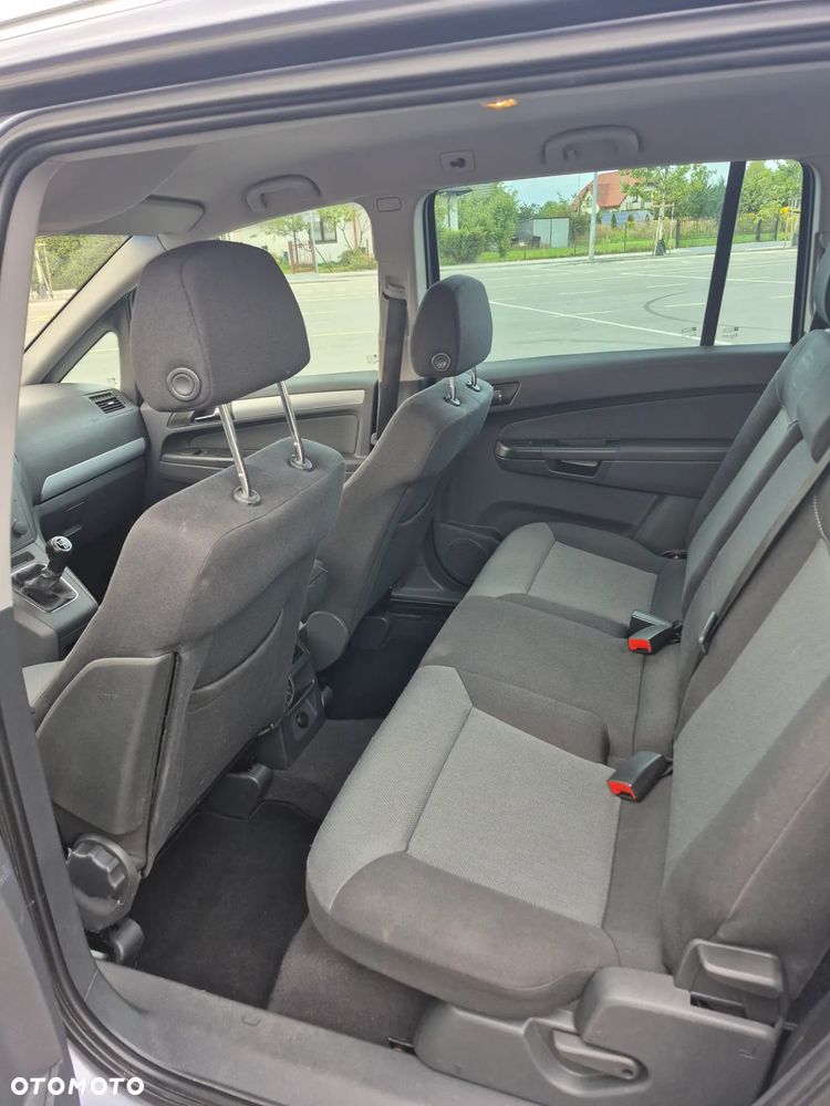 Opel Zafira 1.8 - 6