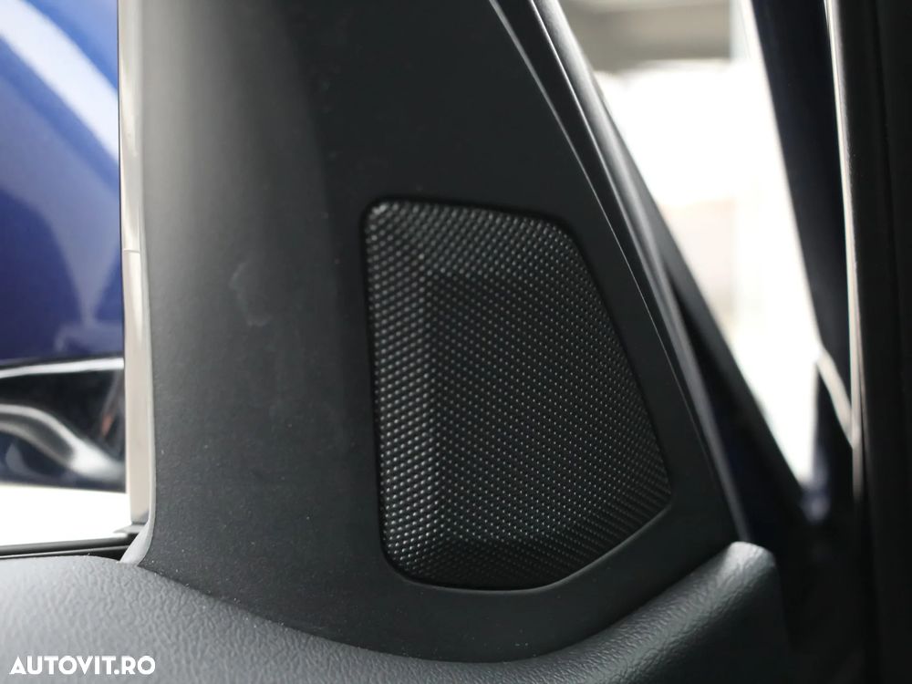 BMW Seria 3 320i xDrive Aut. - 13