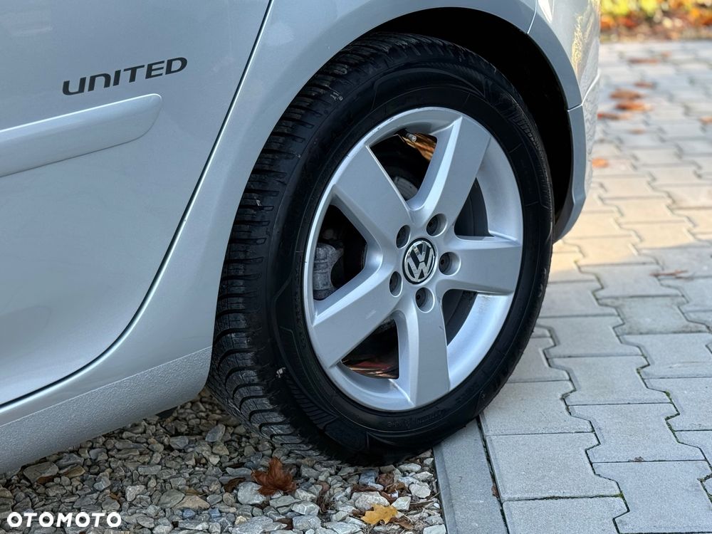 Volkswagen Golf - 12