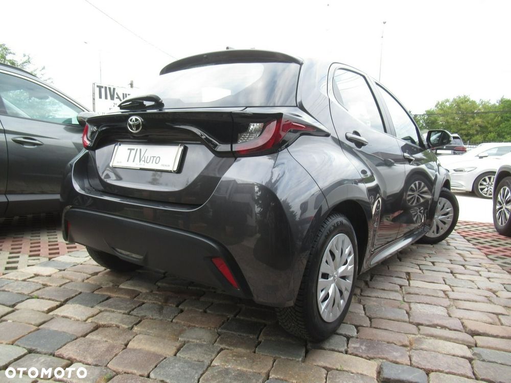Toyota Yaris 1.0 Comfort - 4