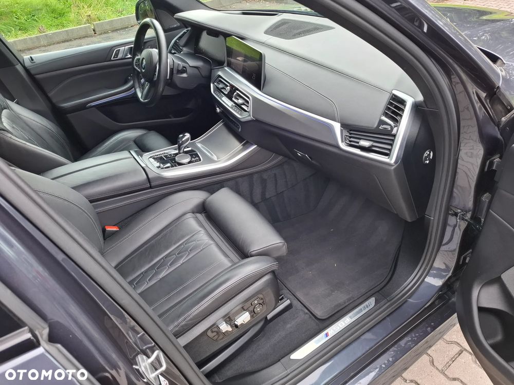 BMW X5 M M50d - 30
