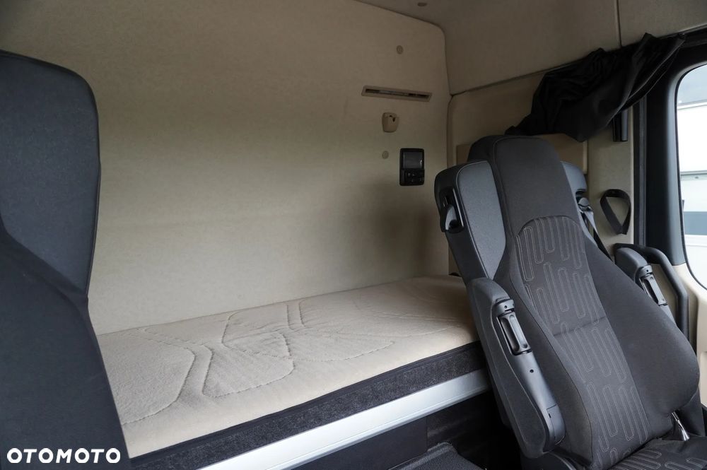 Mercedes-Benz Actros 1824 / Chłodnia 22 EPAL / Carrier Supra 850 / kab. sypialna - 26