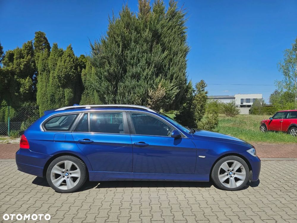 BMW Seria 3 320d - 11