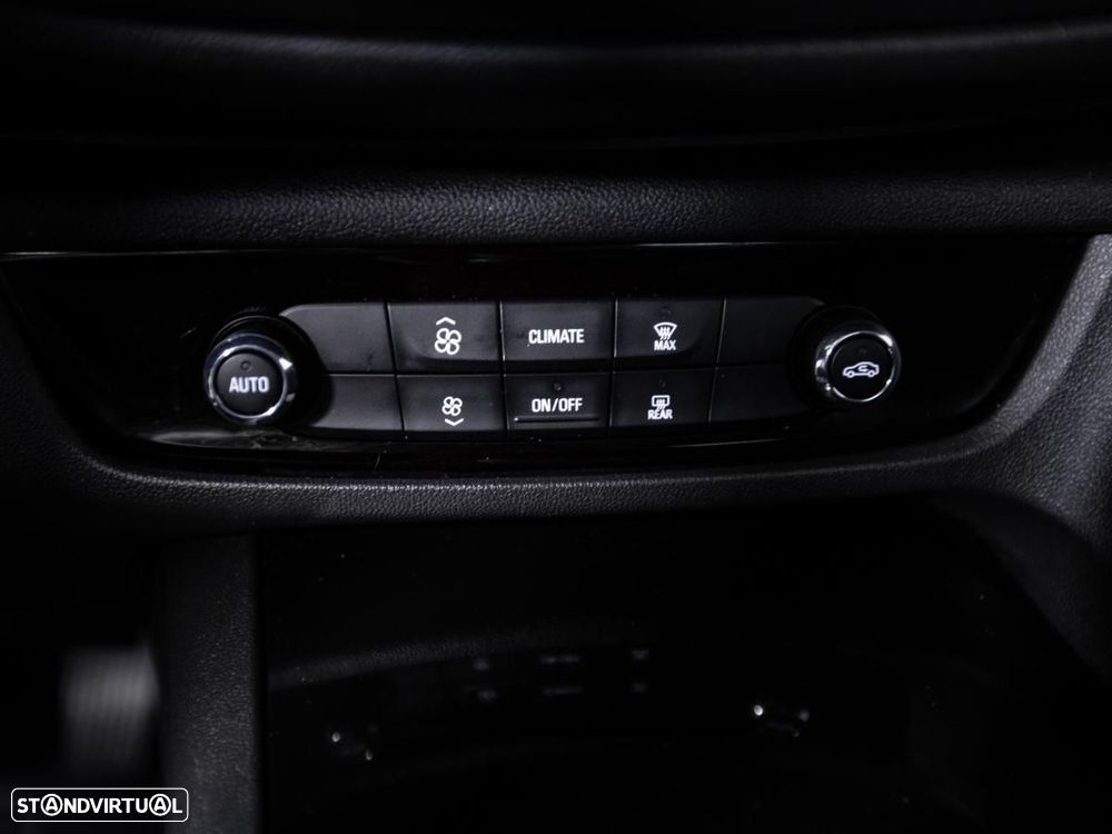 Opel Insignia Grand Sport - 16