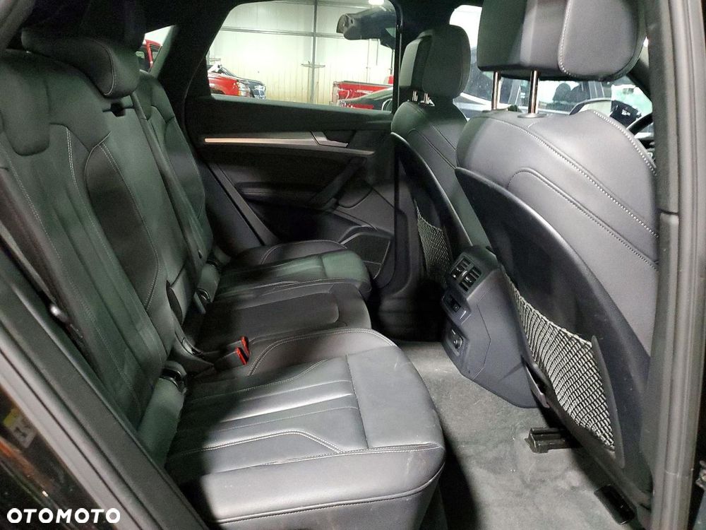 Audi Q5 Sportback - 9