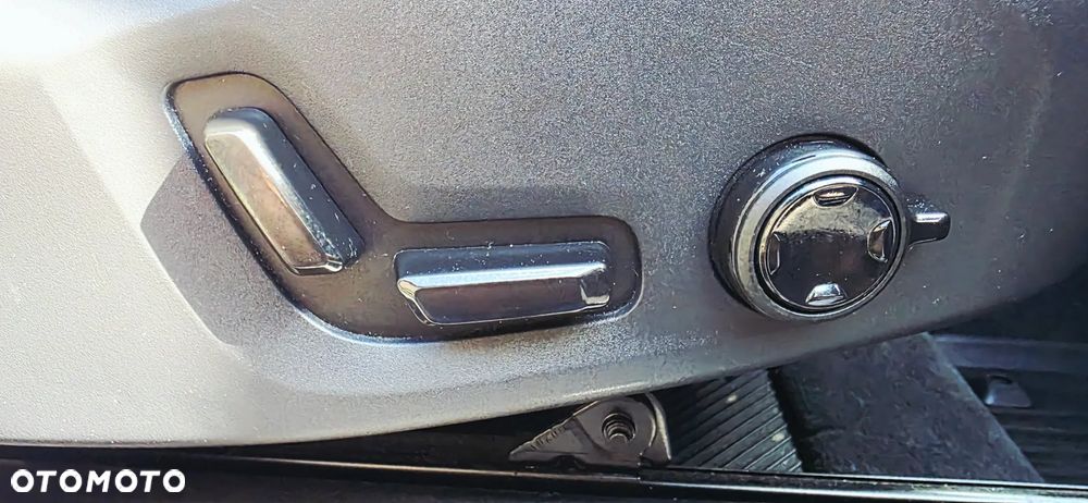 Volvo XC 90 D5 AWD Inscription 7os - 22