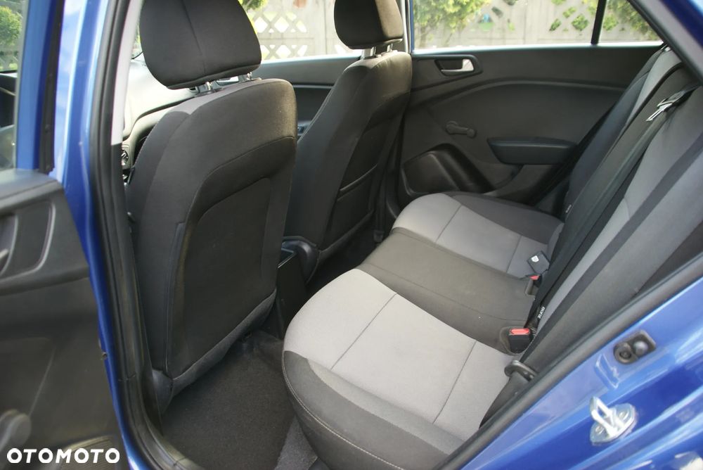 Hyundai i20 - 13