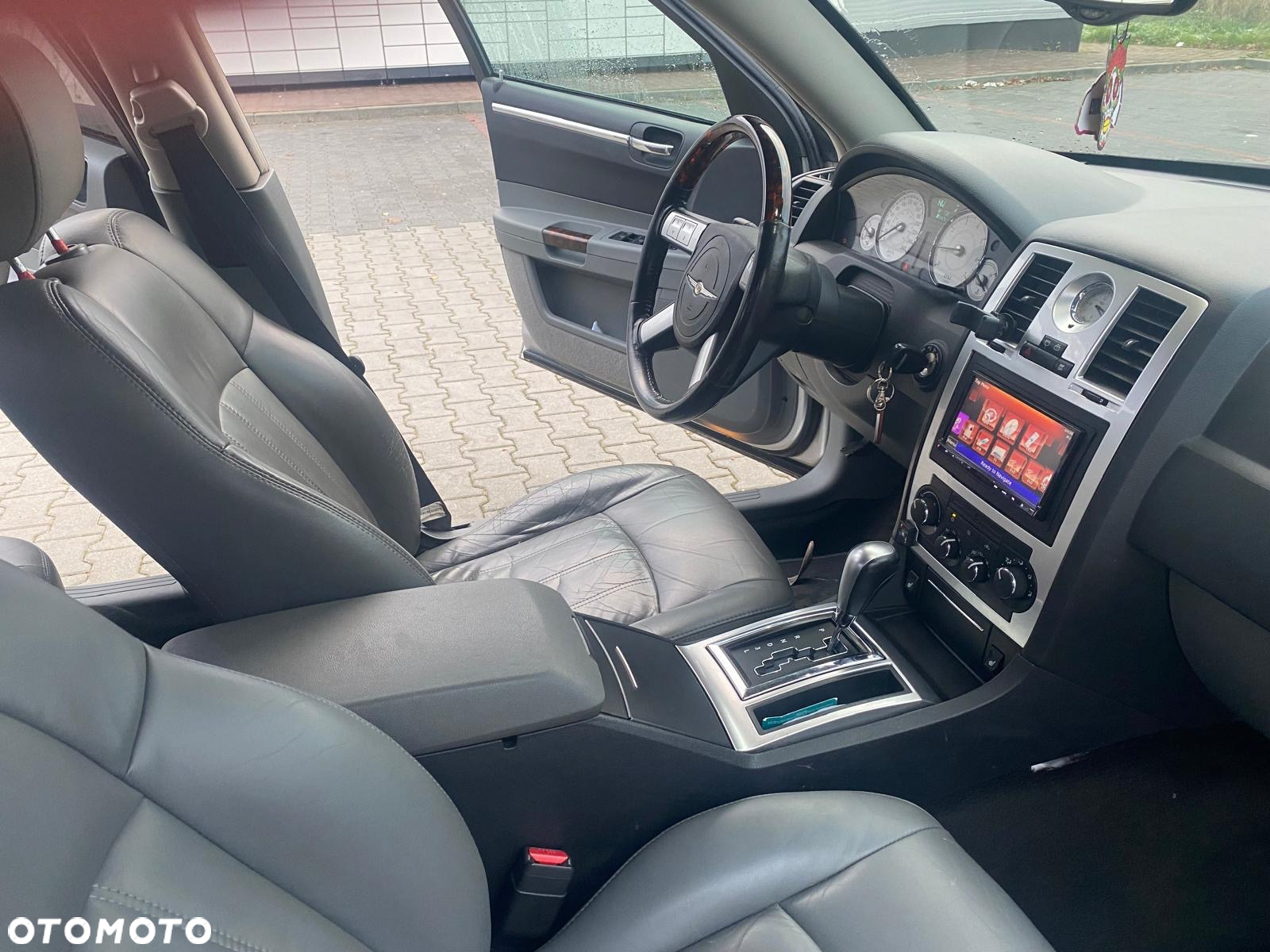 Chrysler 300C Touring 2.7 Automatik - 9