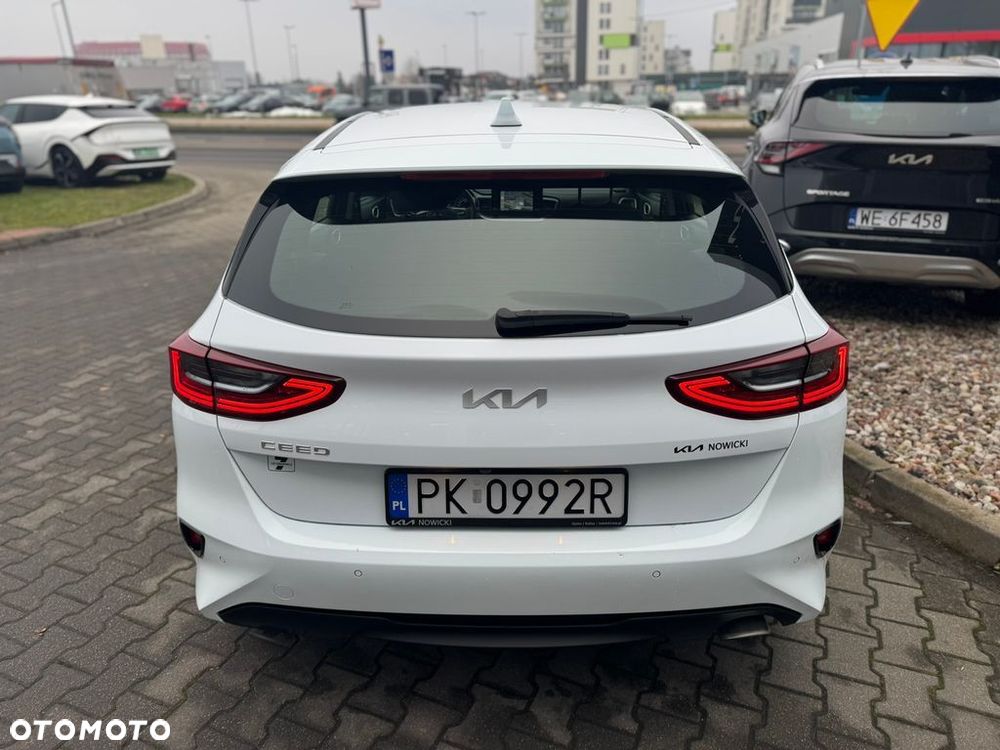 Kia Ceed 1.5 T-GDI M - 4