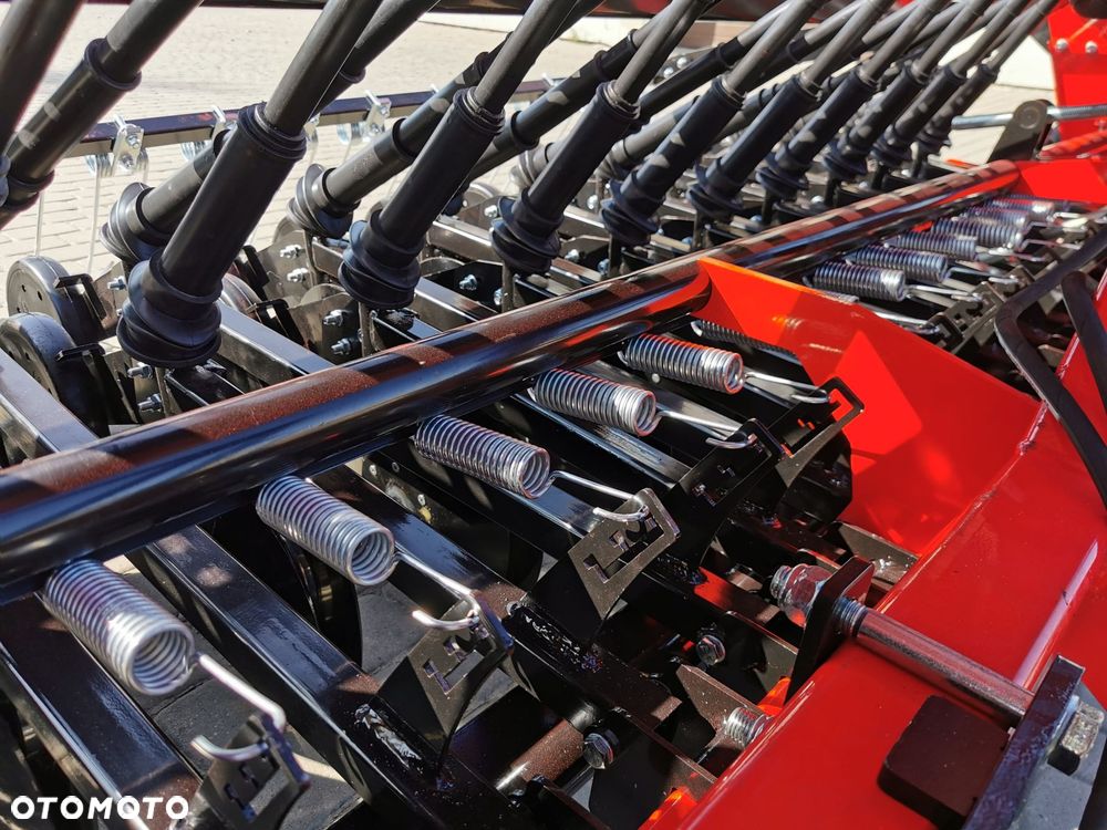 Siewnik zbożowy 2,5/2,7/3 stopkowy / 2-talerzowy EURO-MASZ - 5